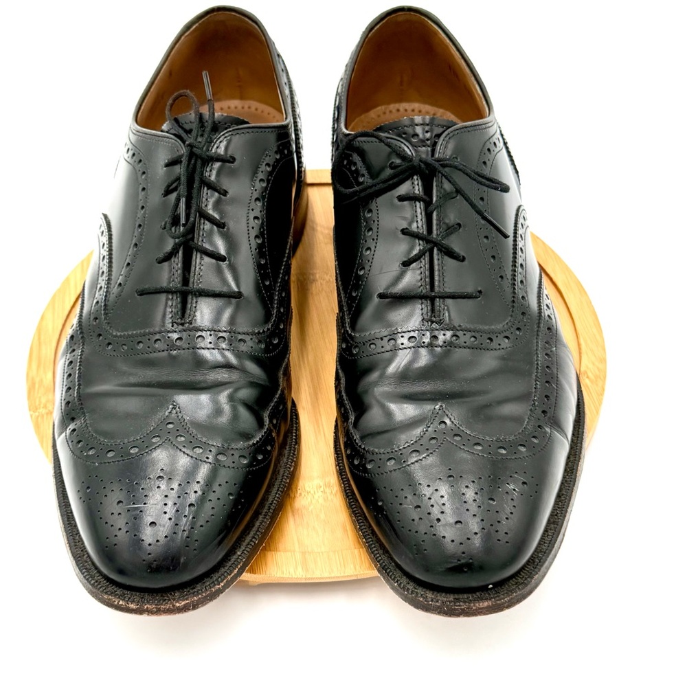Johnston & Murphy Black Leather Oxfords‎